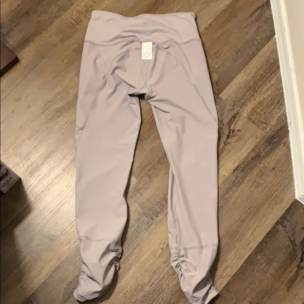 Lilac athletic leggings